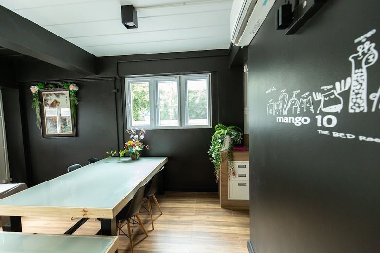 Hotel Mango 10 House