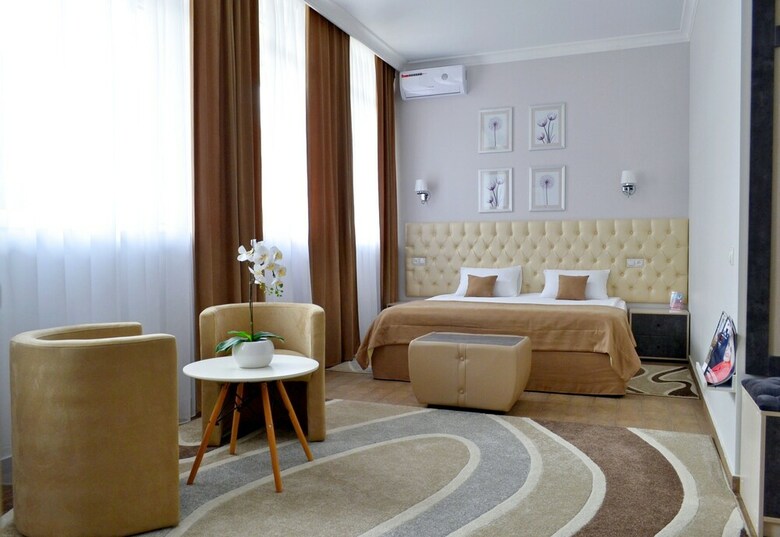 Park & House Hotel