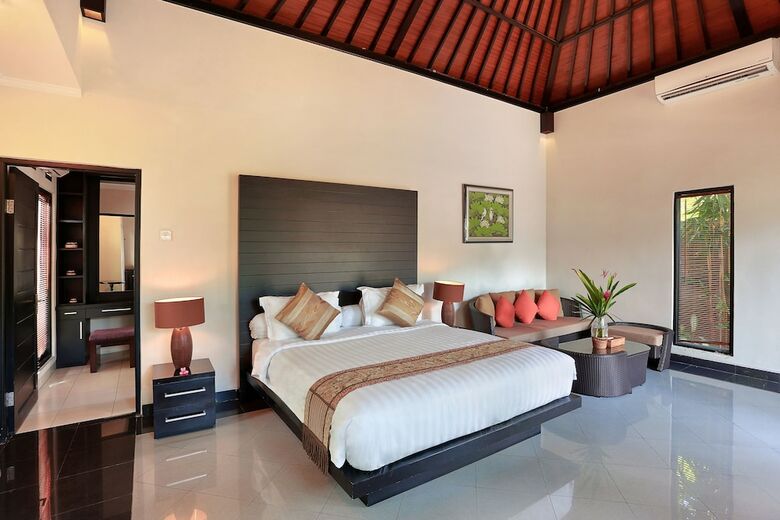 Askara Villa