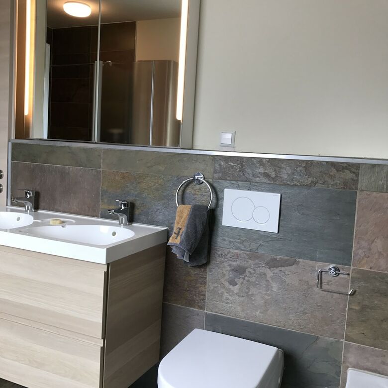 Sch�n Apartments