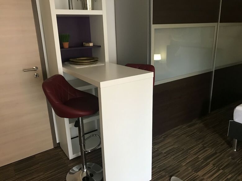Sch�n Apartments