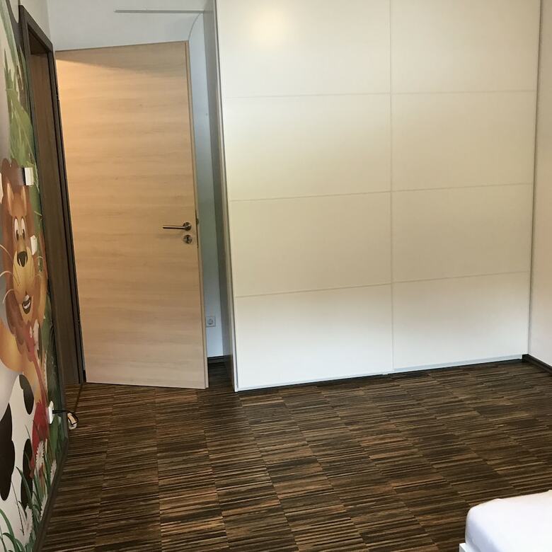 Sch�n Apartments