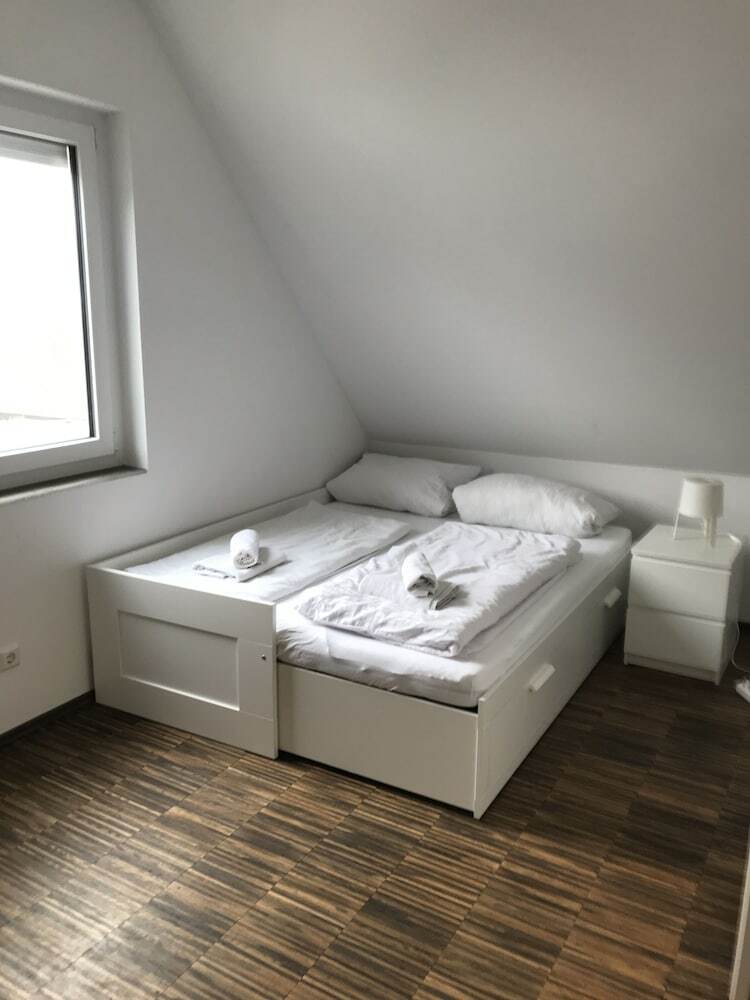 Sch�n Apartments