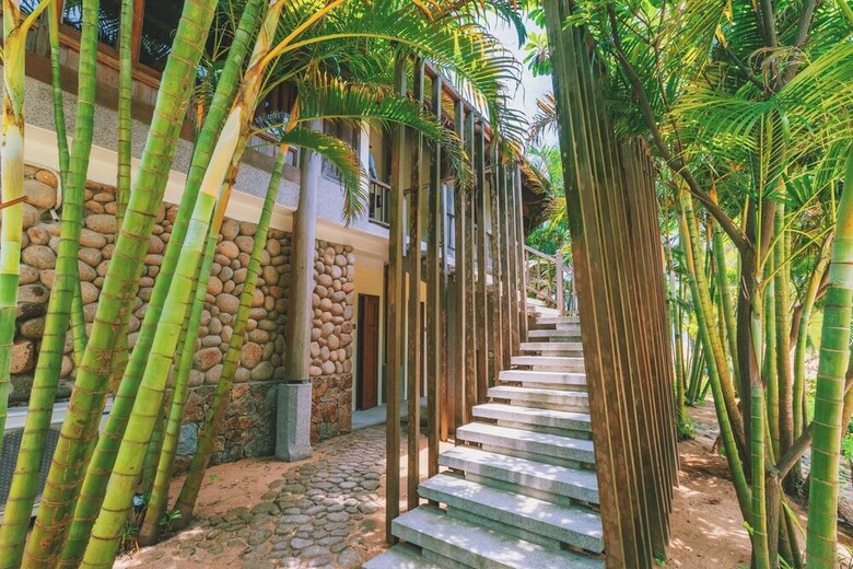 Hotel Quynh Vien Resort