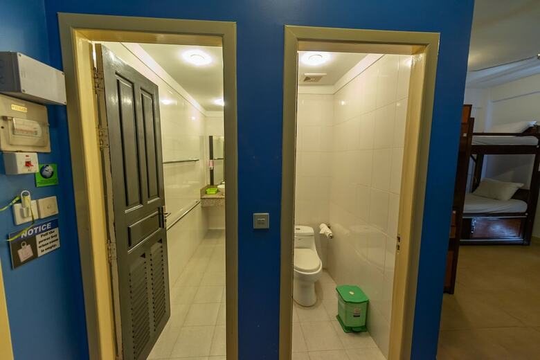 Hostal G&z Plan B Hostel