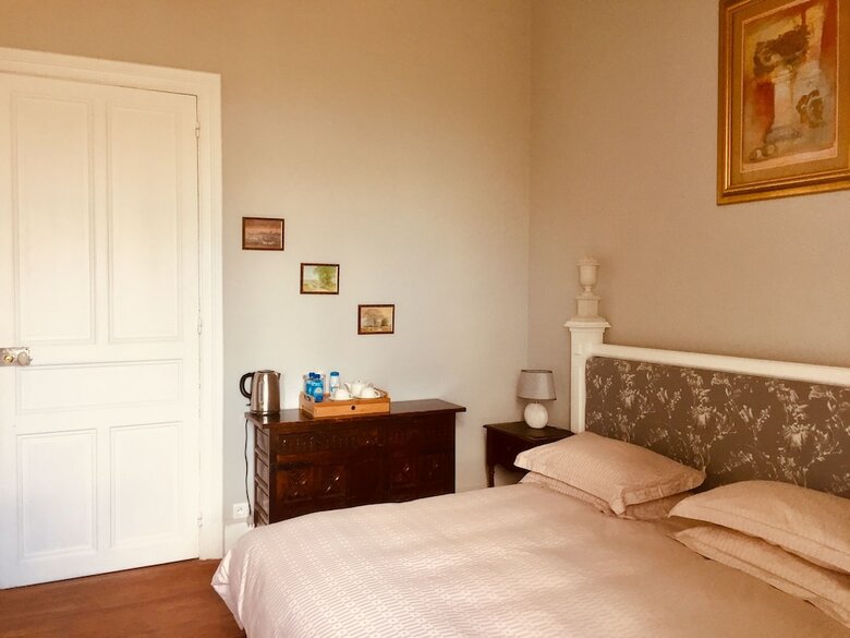 Bed & Breakfast Chateau De Douzens