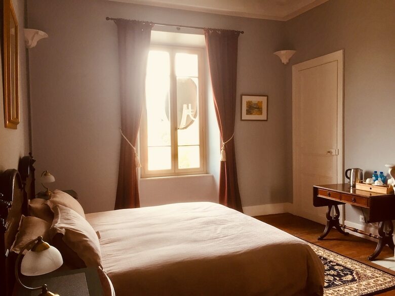 Bed & Breakfast Chateau De Douzens