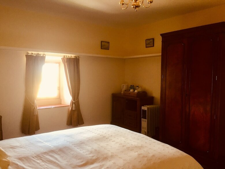 Bed & Breakfast Chateau De Douzens