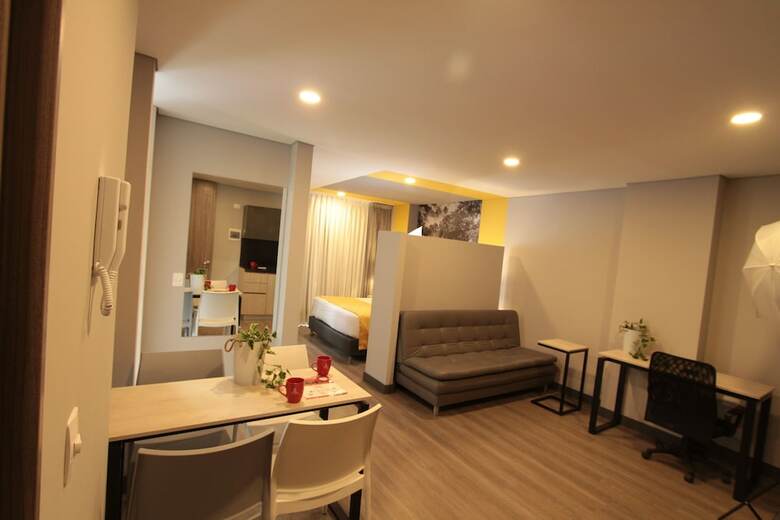 Aparthotel Gio Suites Bogota