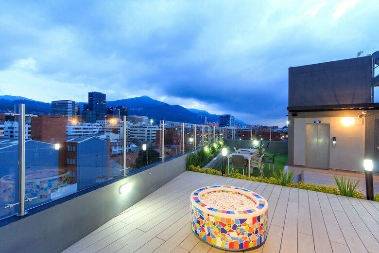 Aparthotel Gio Suites Bogota