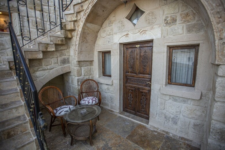 Royal Cave Hotel