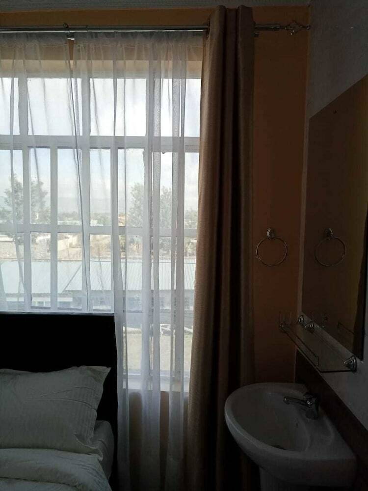 Kentania Hotel
