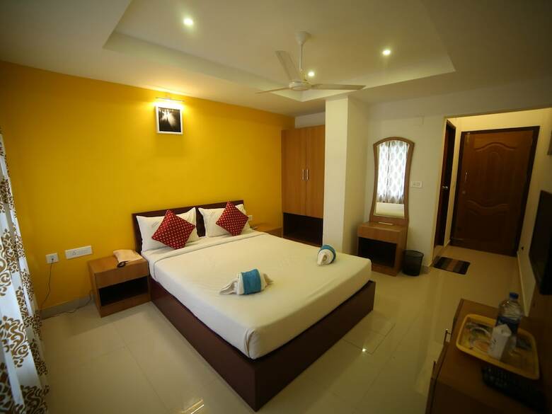 Hotel Palette -karapuzha Village