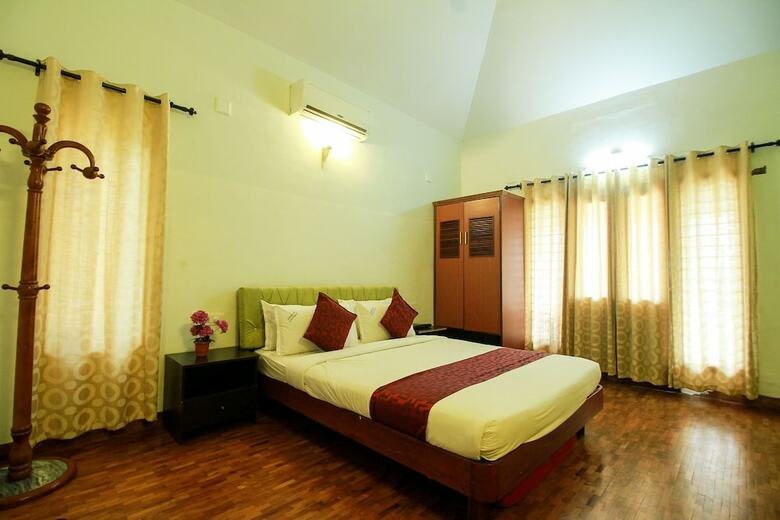 Hotel Palette -karapuzha Village