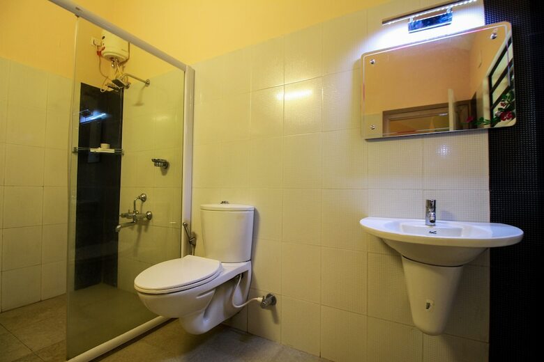 Hotel Palette -karapuzha Village