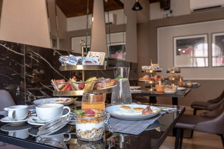 Bed & Breakfast Neman Maison Experience I Pantheon