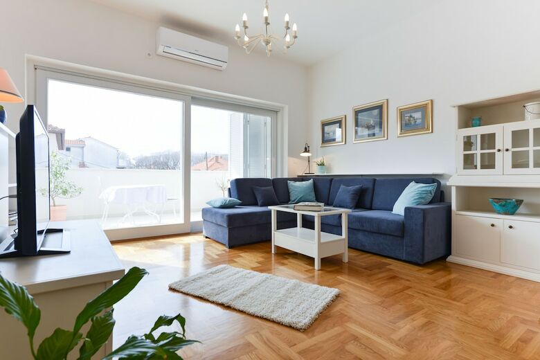 Apartamentos Spacious Chic Residence
