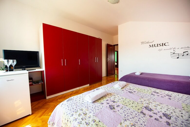 Hotel Guesthouse Mareta