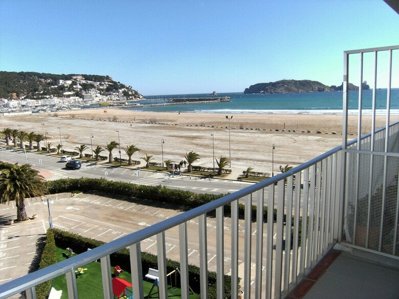 Apartamentos Rocamaura I