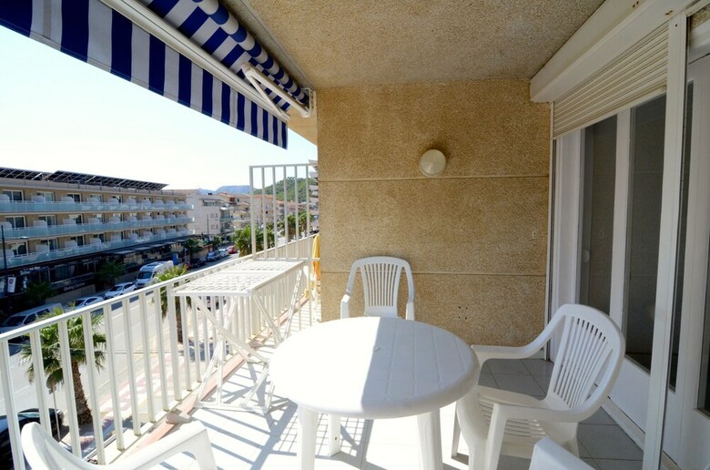 Apartamentos Rocamaura I