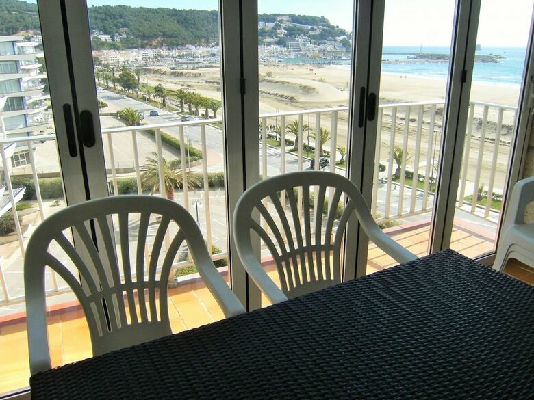 Apartamentos Rocamaura I
