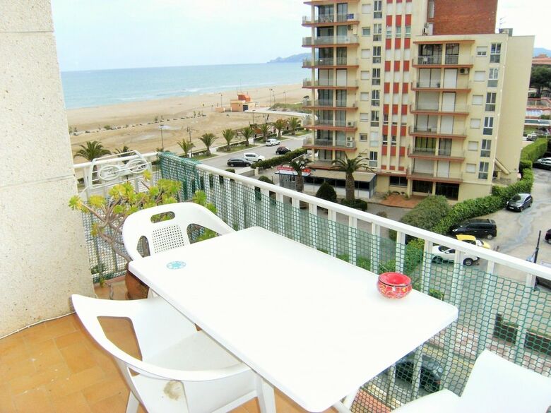 Apartamentos Rocamaura I