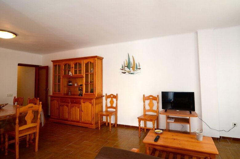 Apartamentos  Puig Surada 13