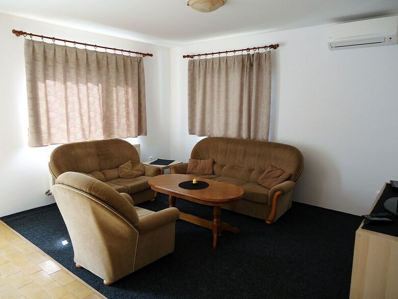 Apartamentos Xlsuite Pie??any
