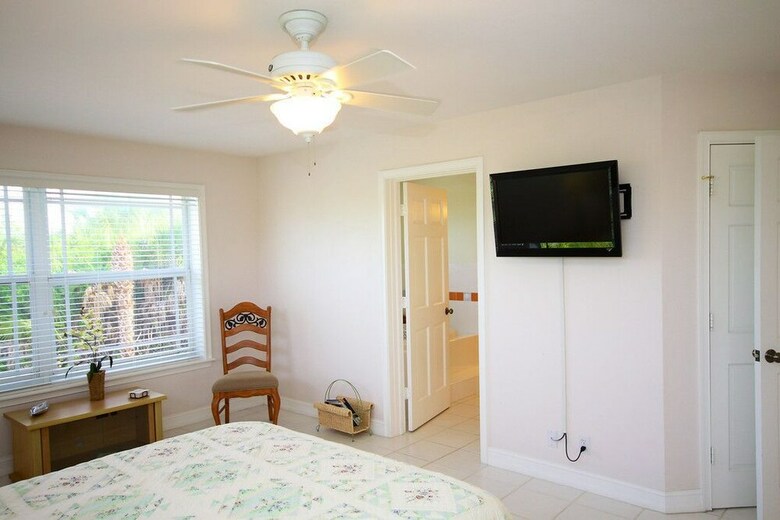159-flamingo House