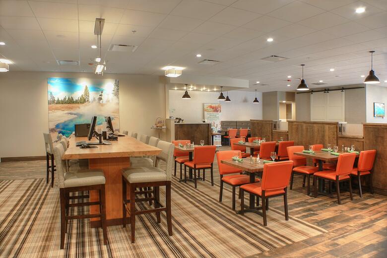 Hotel Holiday Inn