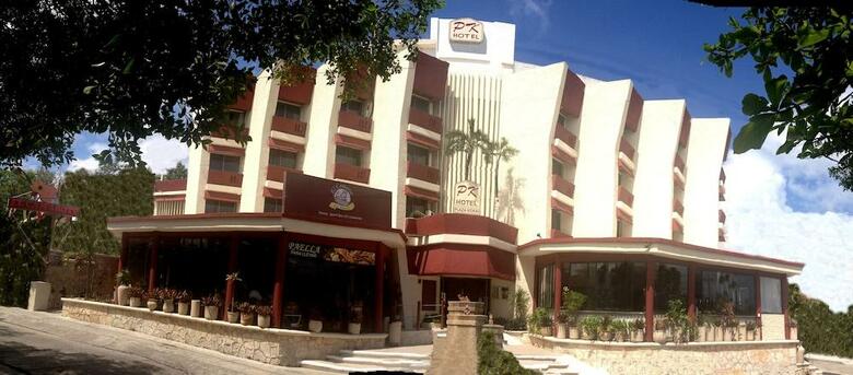 Hotel Plaza Kokai Canc�n