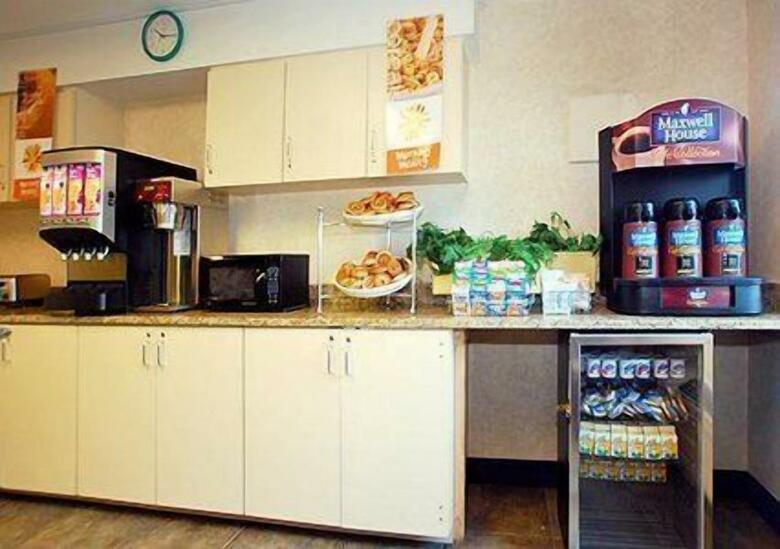 Hotel Sleep Inn Denver International Airport