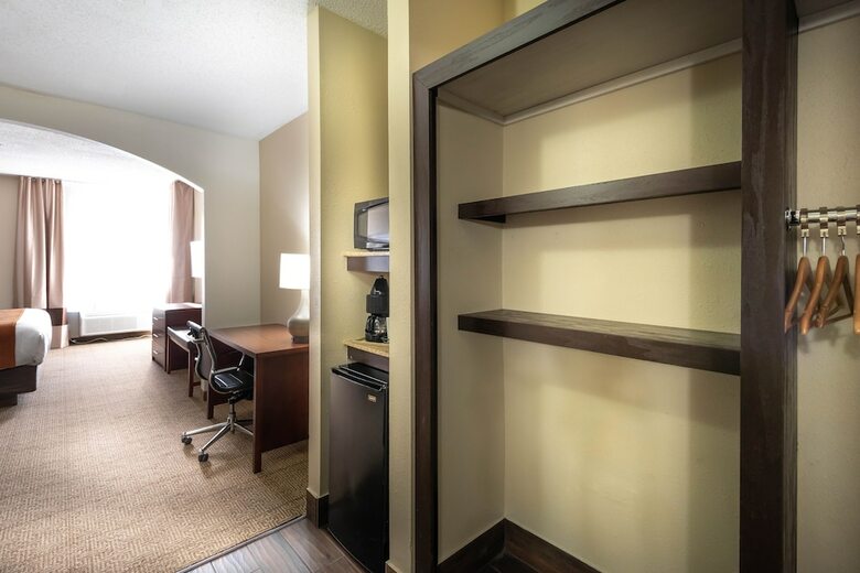 Hotel Comfort Inn & Suites Market Center