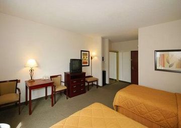 Hotel Comfort Inn & Suites Market Center