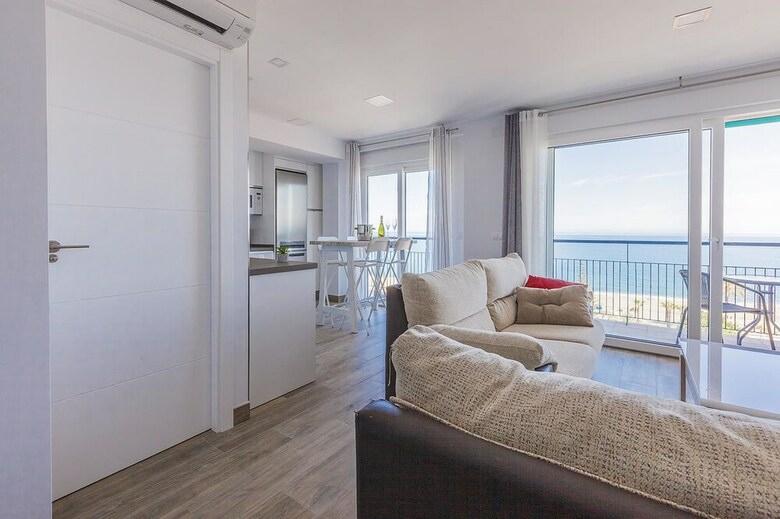 Apartamentos A&n Larios 2