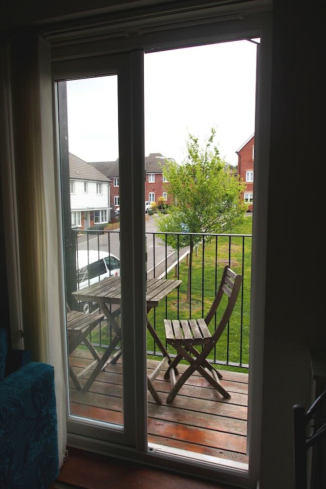 Cosy Apartment With Balcony