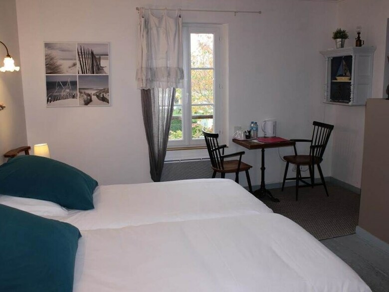Bed & Breakfast Au Presbyt�re de Saigneville