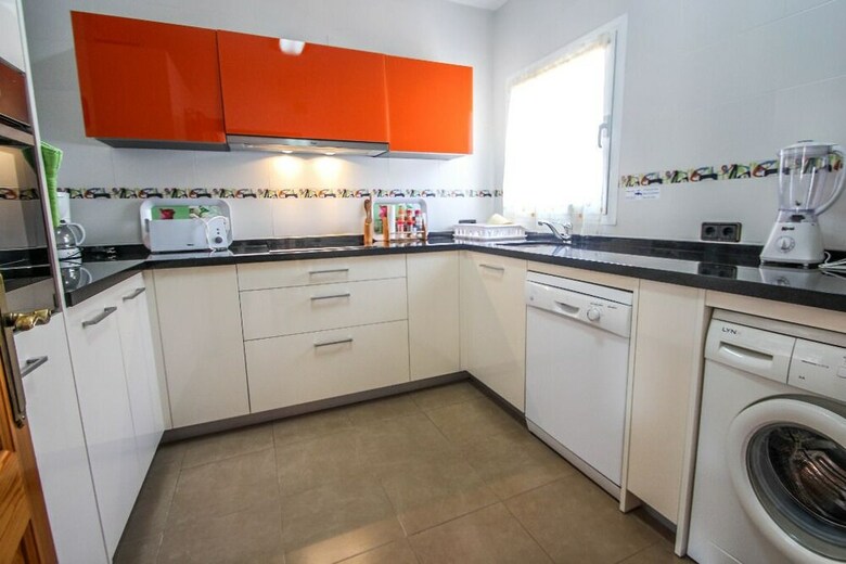 Villa Mercedes - Comfortable Holiday Accommodation In Calpe