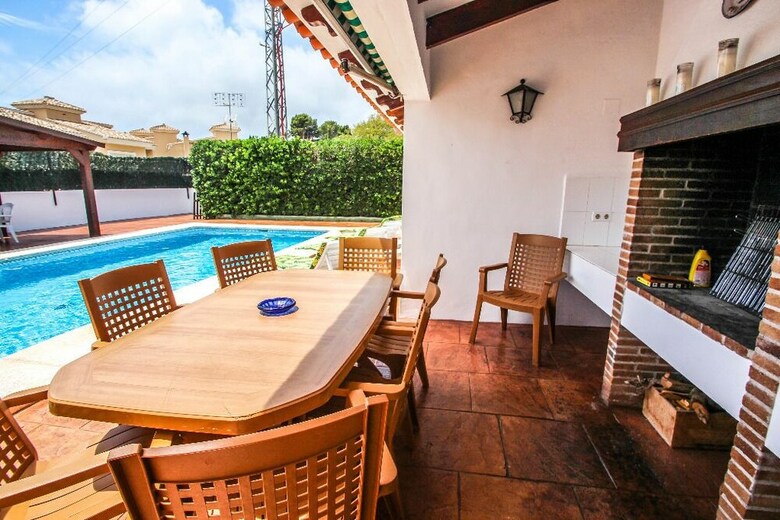 Villa Mercedes - Comfortable Holiday Accommodation In Calpe