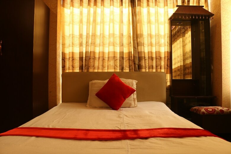 Hotel 78 Firoza Inn