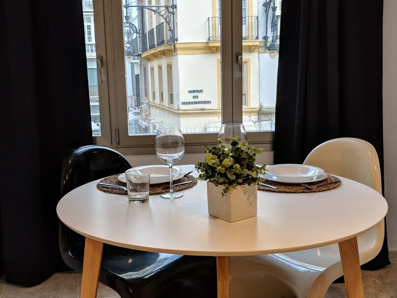 Apartamentos Arc Felix Saenz