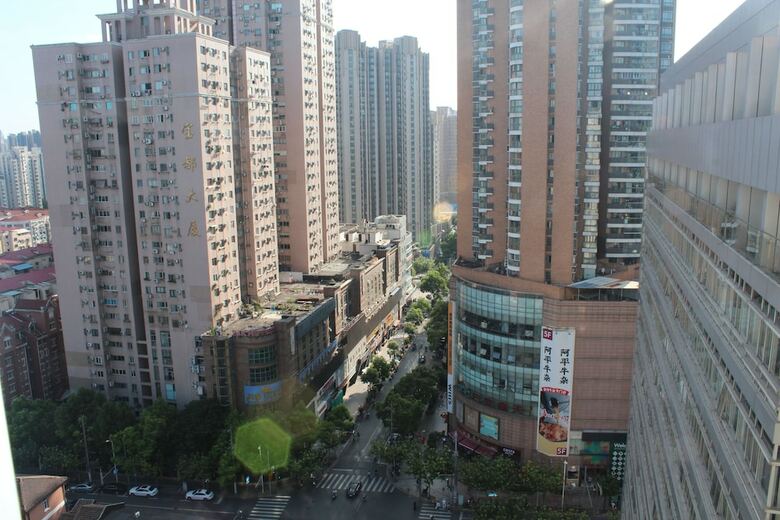 Shanghai Bi Hao Serviced Apartment