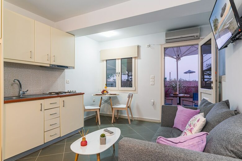Apartamentos Naftilos Residences I
