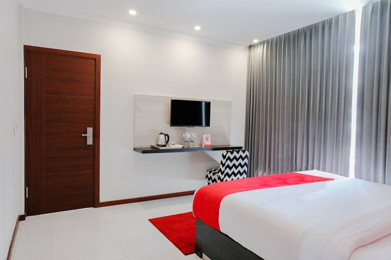 Capital O 802 Omah Londo Hotel & Resort