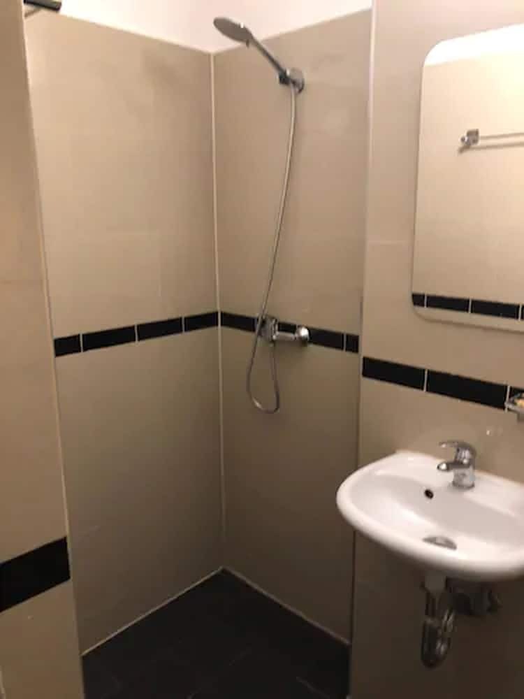 Hostal Ootel.co