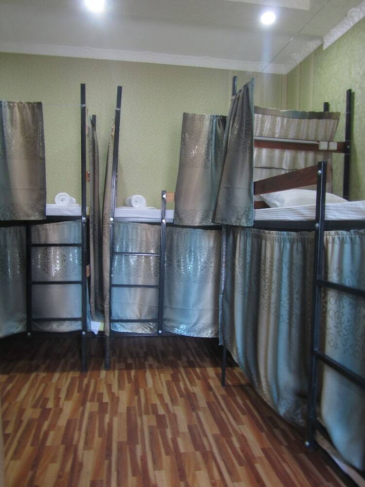Hostal Hostel House