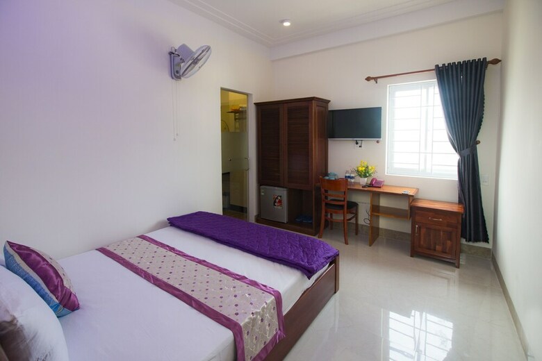 Hotel Khach San Bien Xanh