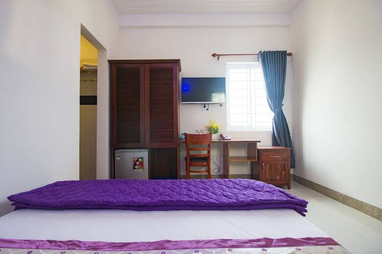 Hotel Khach San Bien Xanh