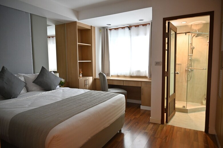 Jj Suites - Your Home On 11