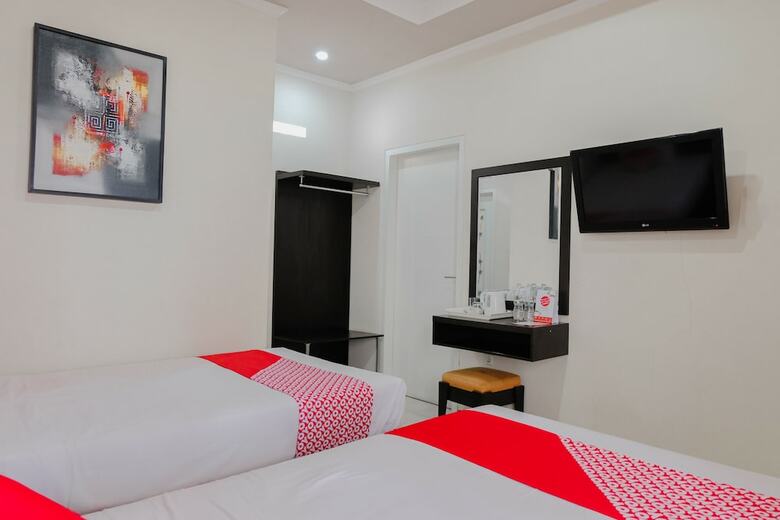 Oyo 803 Toetie Hotel